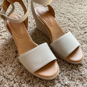 Womens J Crew wedge sandal tan